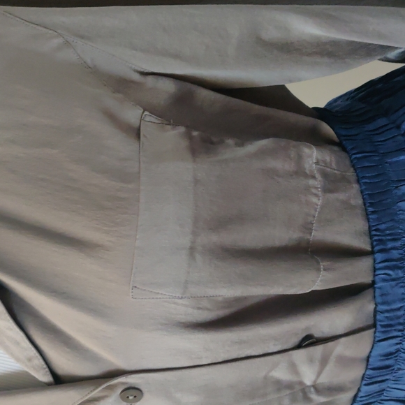 Silk blouse - Picture 3 of 5